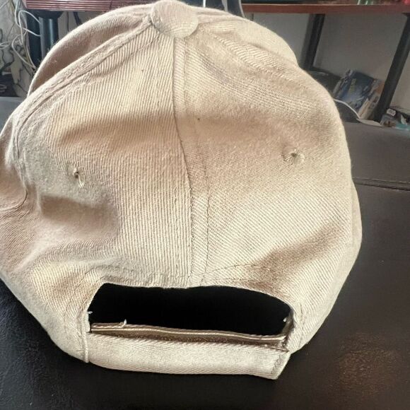 PIG Lights Adjustable Adult Cap Hat - Picture 3 of 7